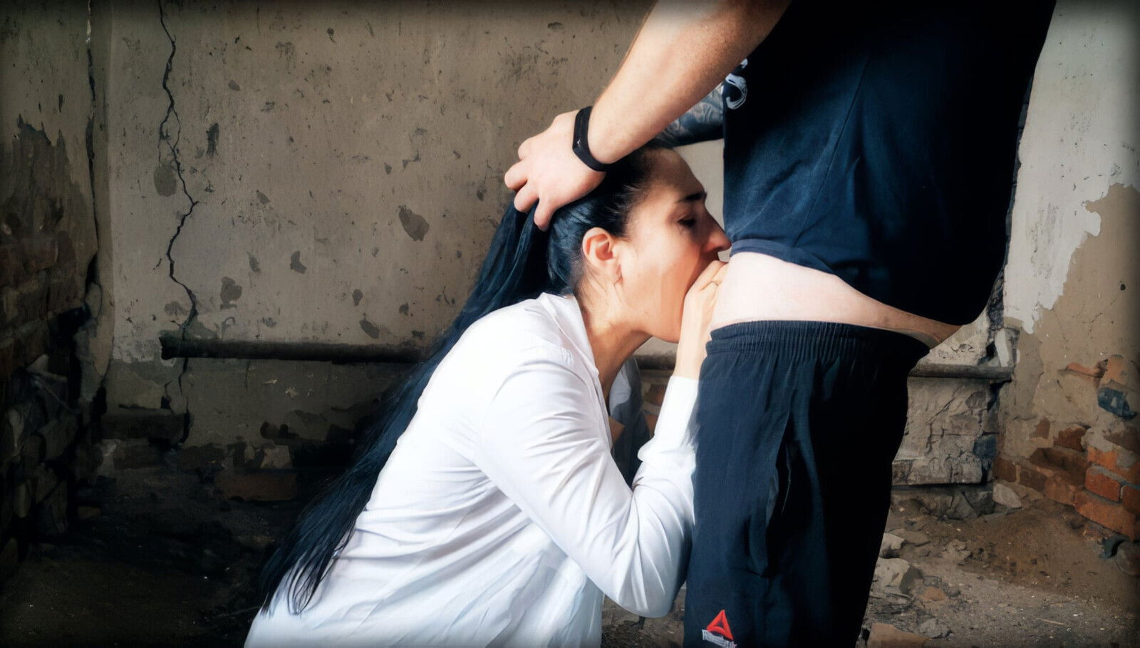 Ponytail Brunette Chokes Gets Throat