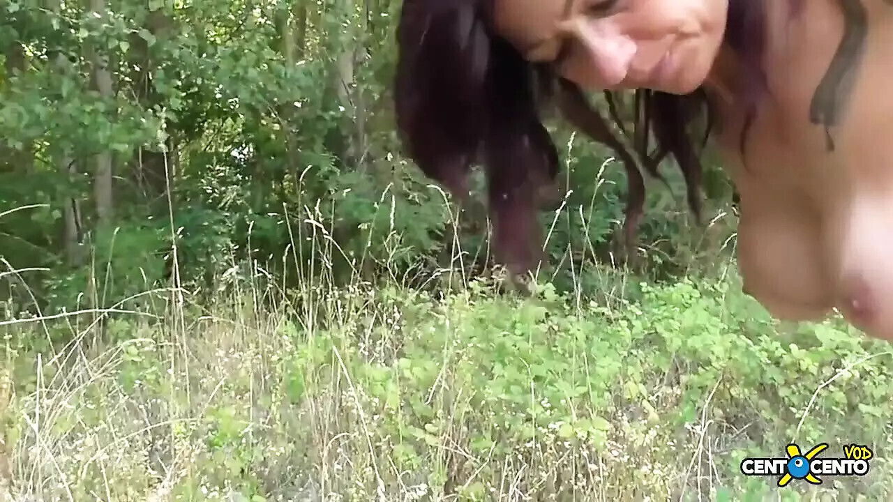 Here's Farnese welcomes friends (film Italian good resolution)