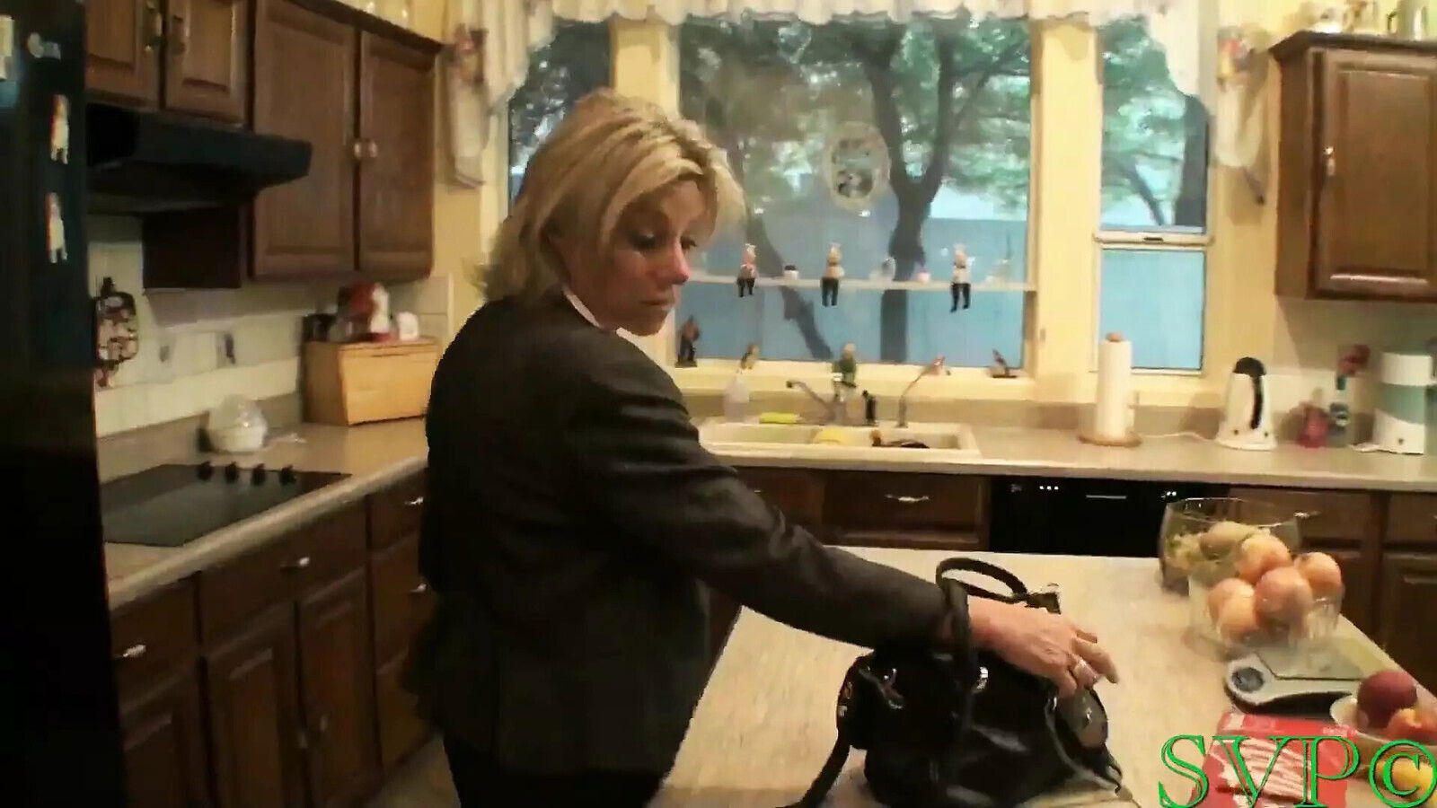 Stepmom Stepdaughters Have Threesome