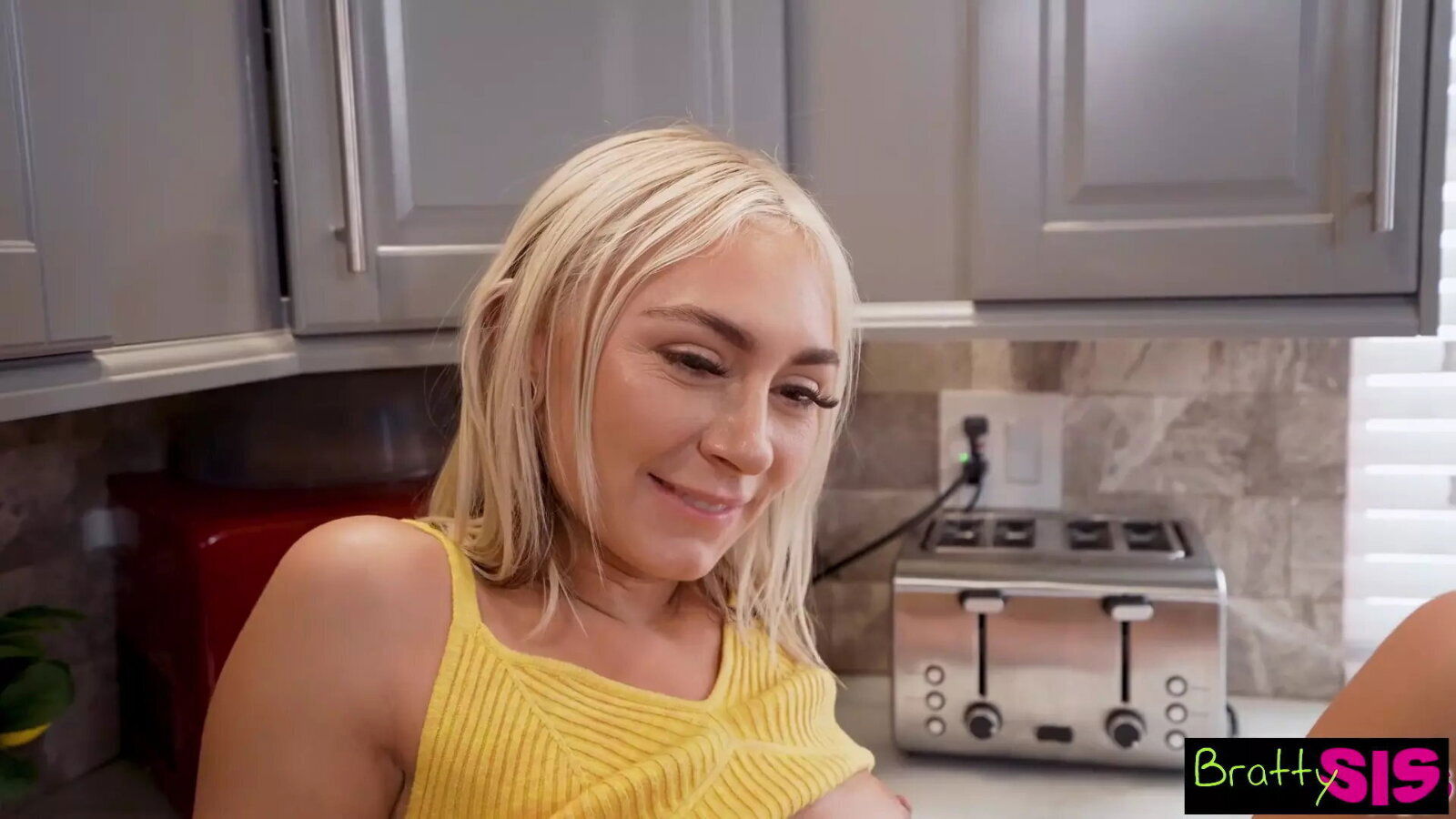 Horny Stepsis Chloe Temple Caught Masturbating Kitchen Lets Stepbro Fuck H...