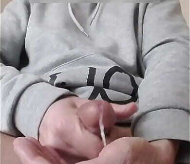 branle l&egrave_che cr&eacute_meux,