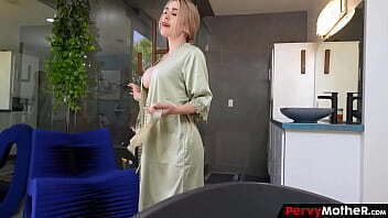 PervyMother Sweet Gives Head Stepson Bathtub