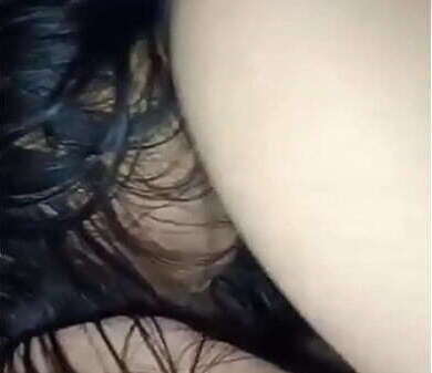 Wajib pakai headphone ceweknya tidak stop mintak terus