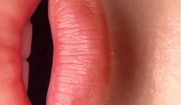 Misslili very beautiful seductive pink lips