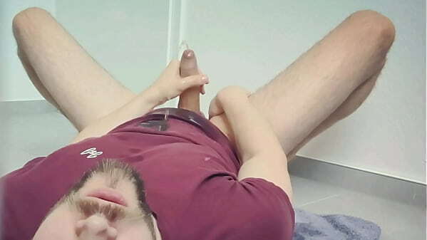 WATCH PISSING MASTURBATING minutes straight this compilation