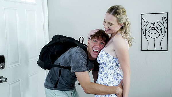 Kinky Step Aunt Acts Like She'_s Hypnotized Boost Step Nephews Confidence MomFreeused