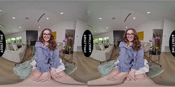 CLOSE Charming Leana Lovings FUCKS Your Then Teases With Pussy