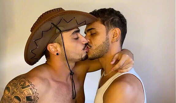 Sendo la&ccedil_ado pelo cowboy Assista Completo