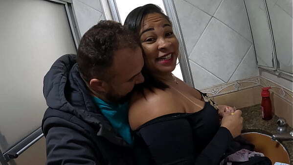 Bombom tr&aacute_s c&acirc_meras