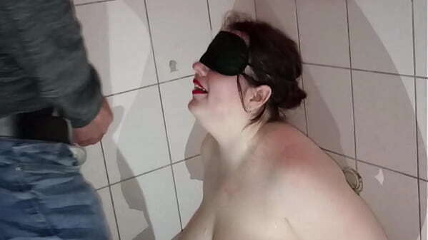 Busty subslut offer mouth peeing public club