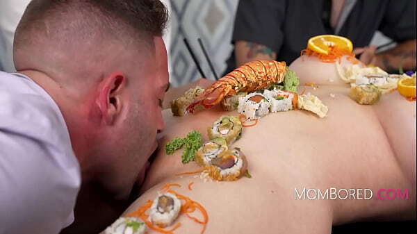 Freeuse Chef Offers Body Every Course Emerald Loves, Suki Sin, Nicky Rebel