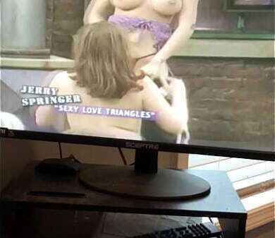 Jerry springer lesbians!!