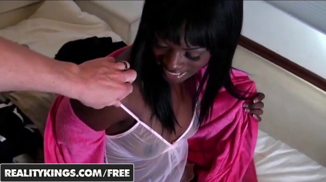 Black Foxx Ebony teen Horny Reality