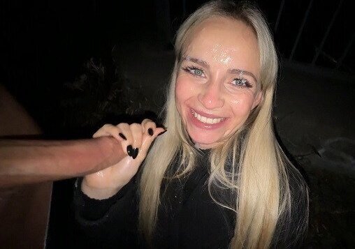 Late Night Outdoor Blowjob Deepthroat Facial baebaezoe