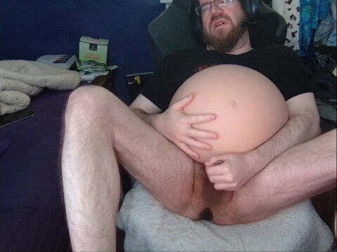 mpreg cums handsfree while giving birth plug