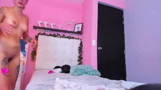 with horny girlfriend until cumming ass.