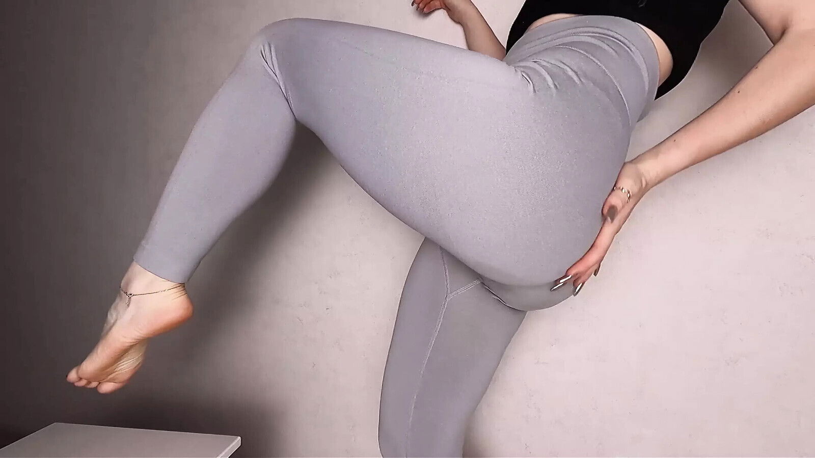 PAWG Shorts Leggings Yoga Twirls Elastic Right Front Your Nose Video Selection