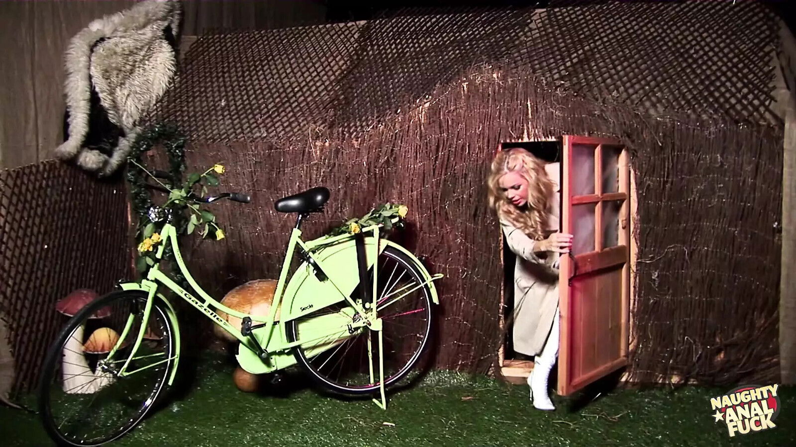 super slutty girls more than guys enjoyed double penetration toys