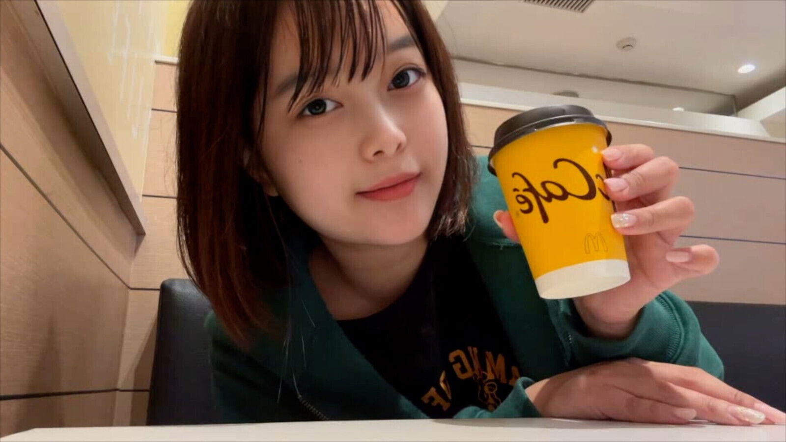 A woman who doesn't have sex with her long-distance boyfriend and and masturbates