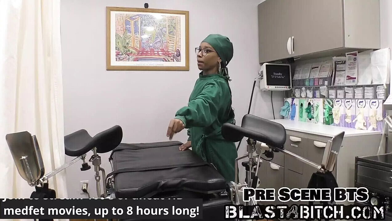 Nicole Sucks Dick Gets Pussy Blasted With