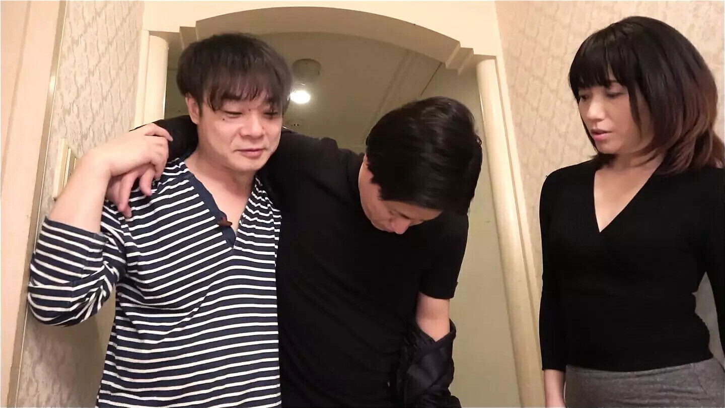 make your friend's mother your Tsubaki Amano