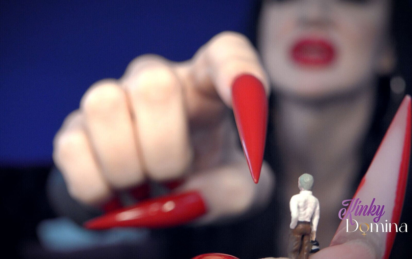 Giant Witch Charms Into Submission