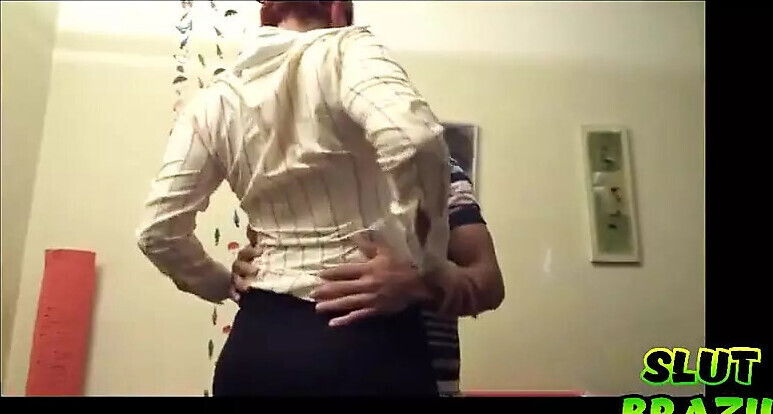 Naughty Married Woman Giving Delivery