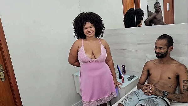 Primeira porno gordinha safada Barbie Marley fodendo dois ganhando leite boca