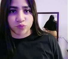 Gordita de carita linda ense&ntilde_a sus nalguitas