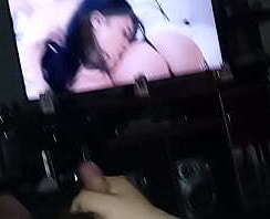 Me masturbo viendo lesbianas 2