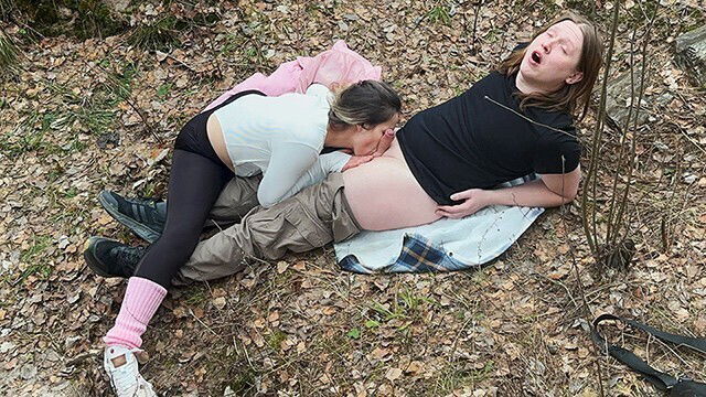  Whores In Public - splits trailer 