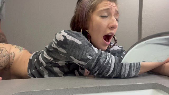 Trying Makeup Before Night Gets Pussy When Wants