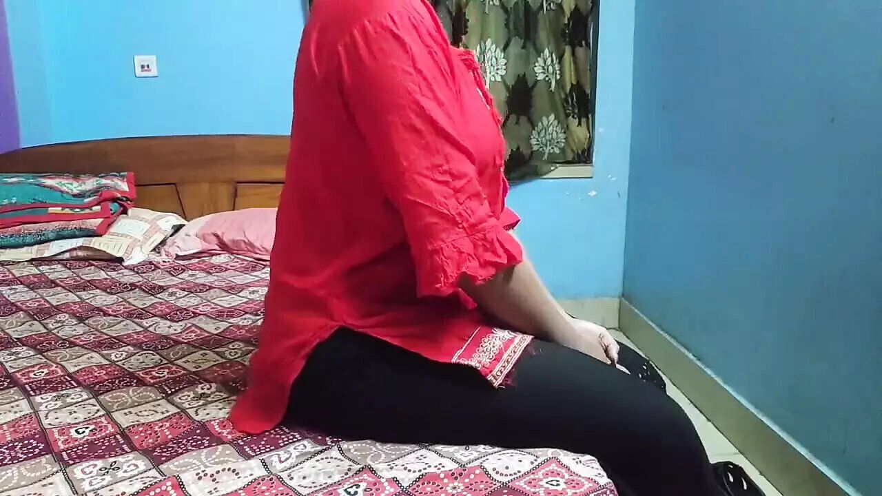 Indian School Girl First Time Sex Tight Pussy Destroyed By Big Cock HOT