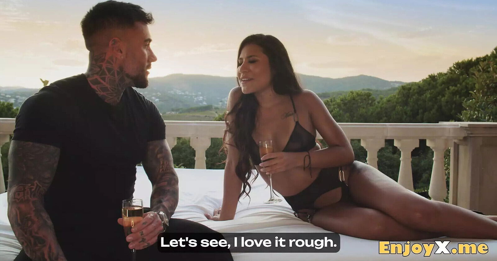 Andrea Retali's insatiable romp with uber-sexy sunset backdrop in HD porn - stellar xxx!