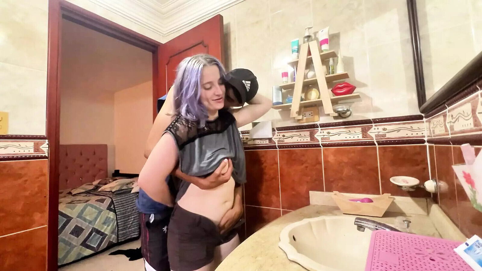 BEST FRIEND WALKS INTO BATHROOM STARTS TOUCHING WHEN PARENTS AREN'T AROUND