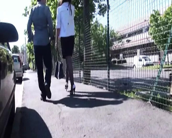 Perfect French MILF eats after