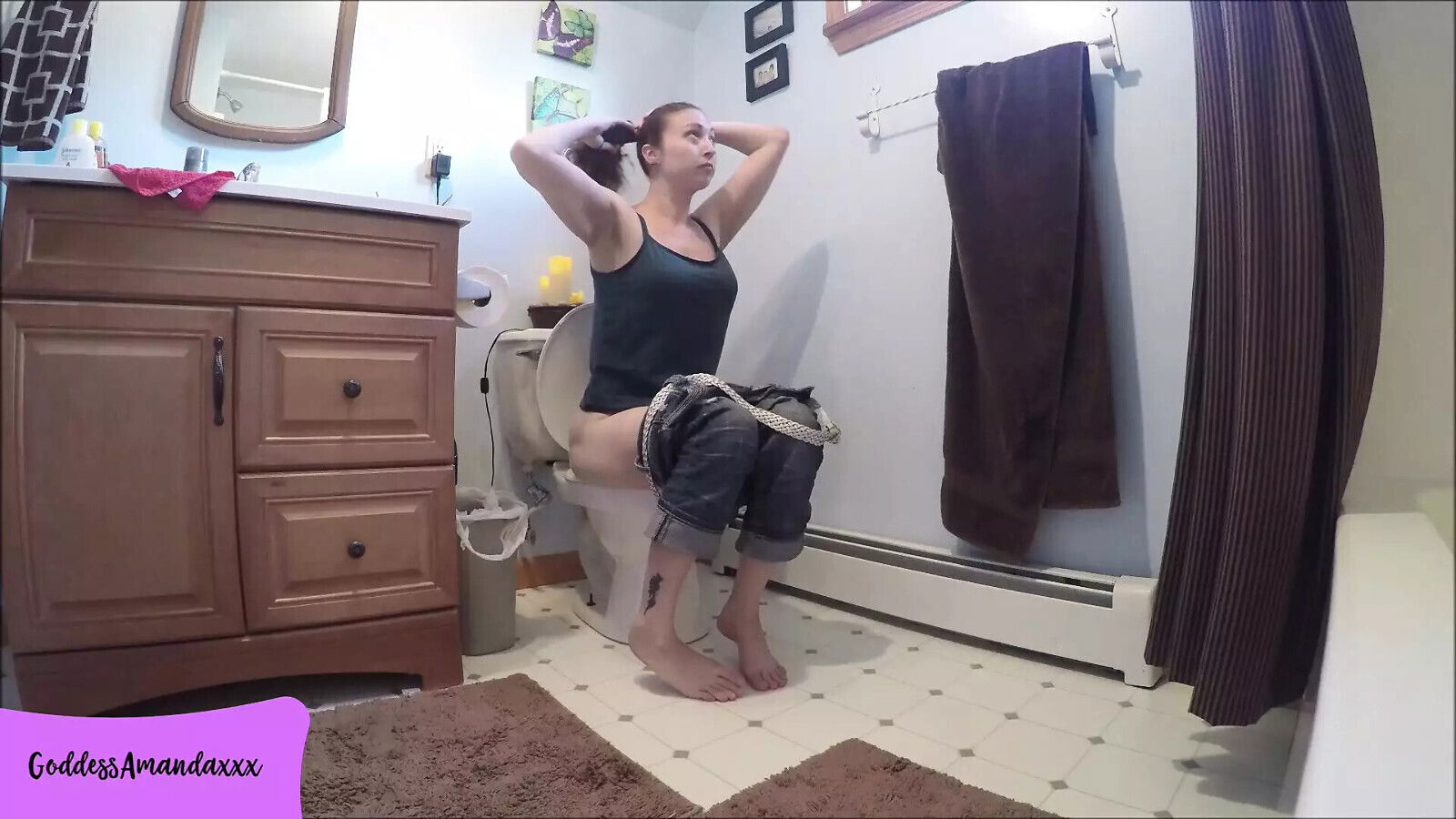 Stick Your Tongue Pissy Pussy