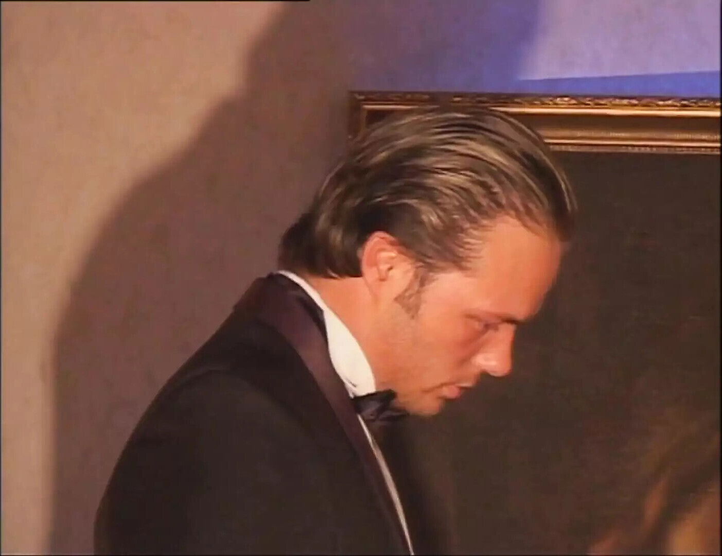 Sexy MILF Mistress Enjoys with Vintage Cocks Inside Pussy Mouth