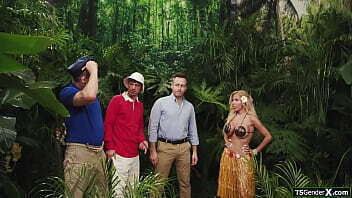 Look horn tgirl hula