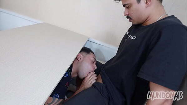 Reservei restaurante s&oacute_ foder namorado!