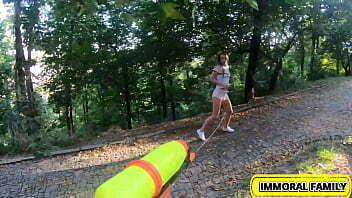 SUPER SOAKERS EASTER TRADITION SEDUCES HUGE HOTTIE ALEXIS CRYSTAL &ndash_ IMMORAL FAMILY