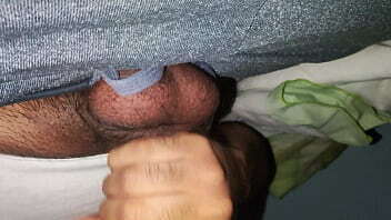 Rasuradito el nenuko, autodelicioso intenso por que ya queria sacar la lechita, quien me ayuda con su boquita a tomarsela?