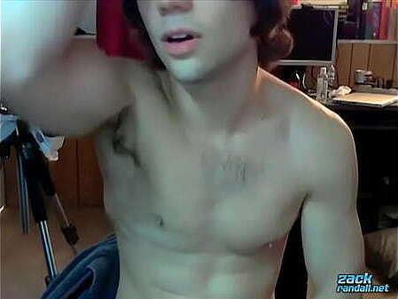 Kinky Likes Play Solo Warm Load