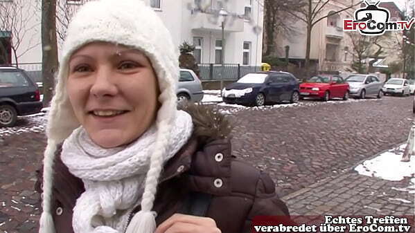 S&auml_chsische deutsche Teen Stra&szlig_e Casting &uuml_berredet