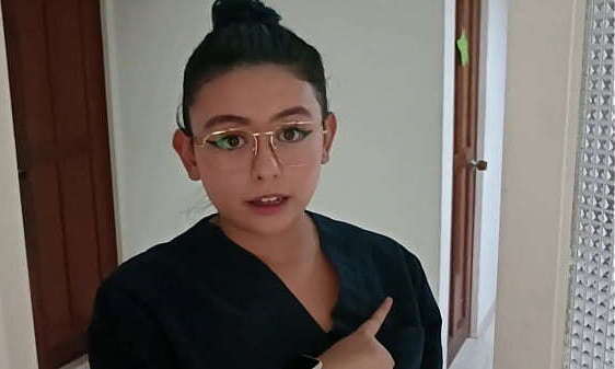 PARTE caliente compa&ntilde_era cuarto doctora, adicta masturbacion mamadas.