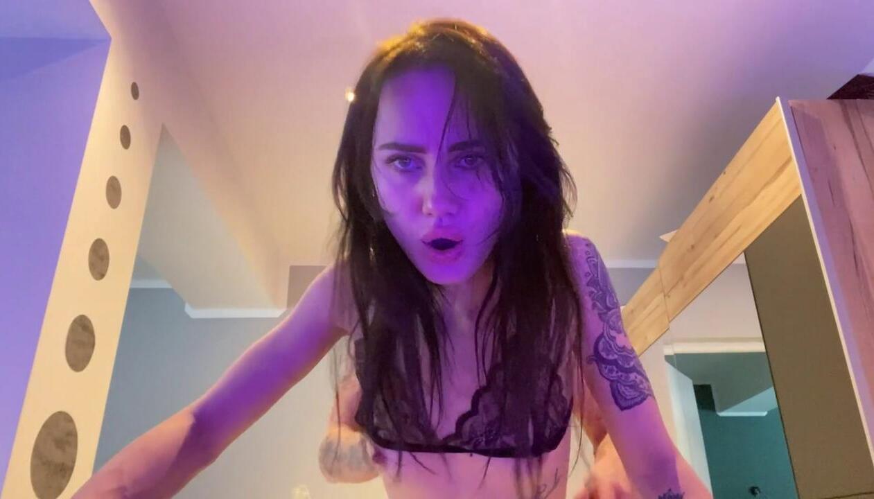 Sexyest, sexiest, hotest