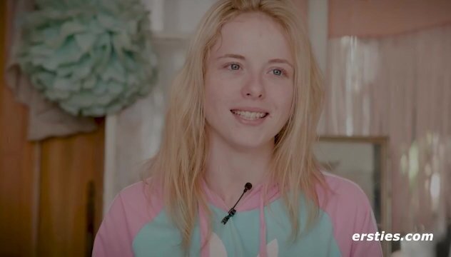 Ersties Fragen einem heißen Solo Küchentisch