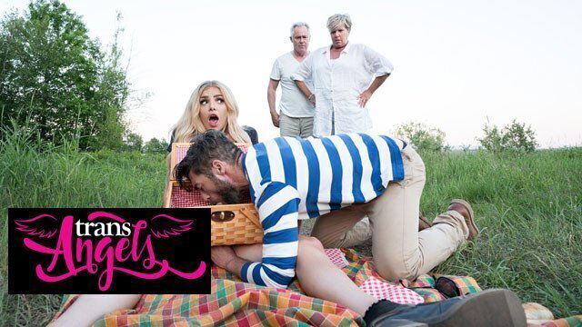 TRANS ANGELS Horny Couple Only Matt Angellica Good Head Have Passionate