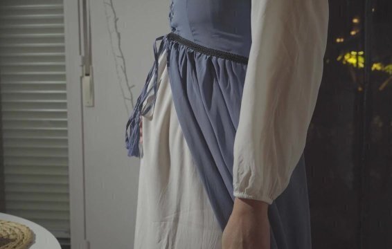 Snacking dress from Middle Ages