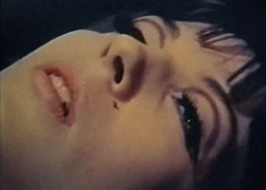 SHE'S LIKE RAINBOW vintage nude slim beauty